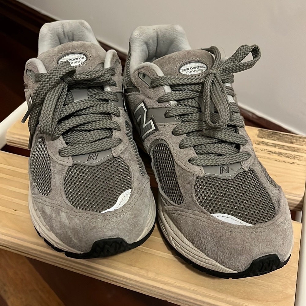 New Balance 2002R marblehead